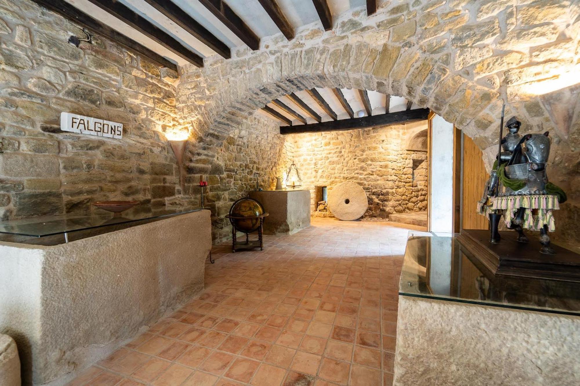 Castell In Girona Βίλα Sant Miquel de Campmajor Εξωτερικό φωτογραφία