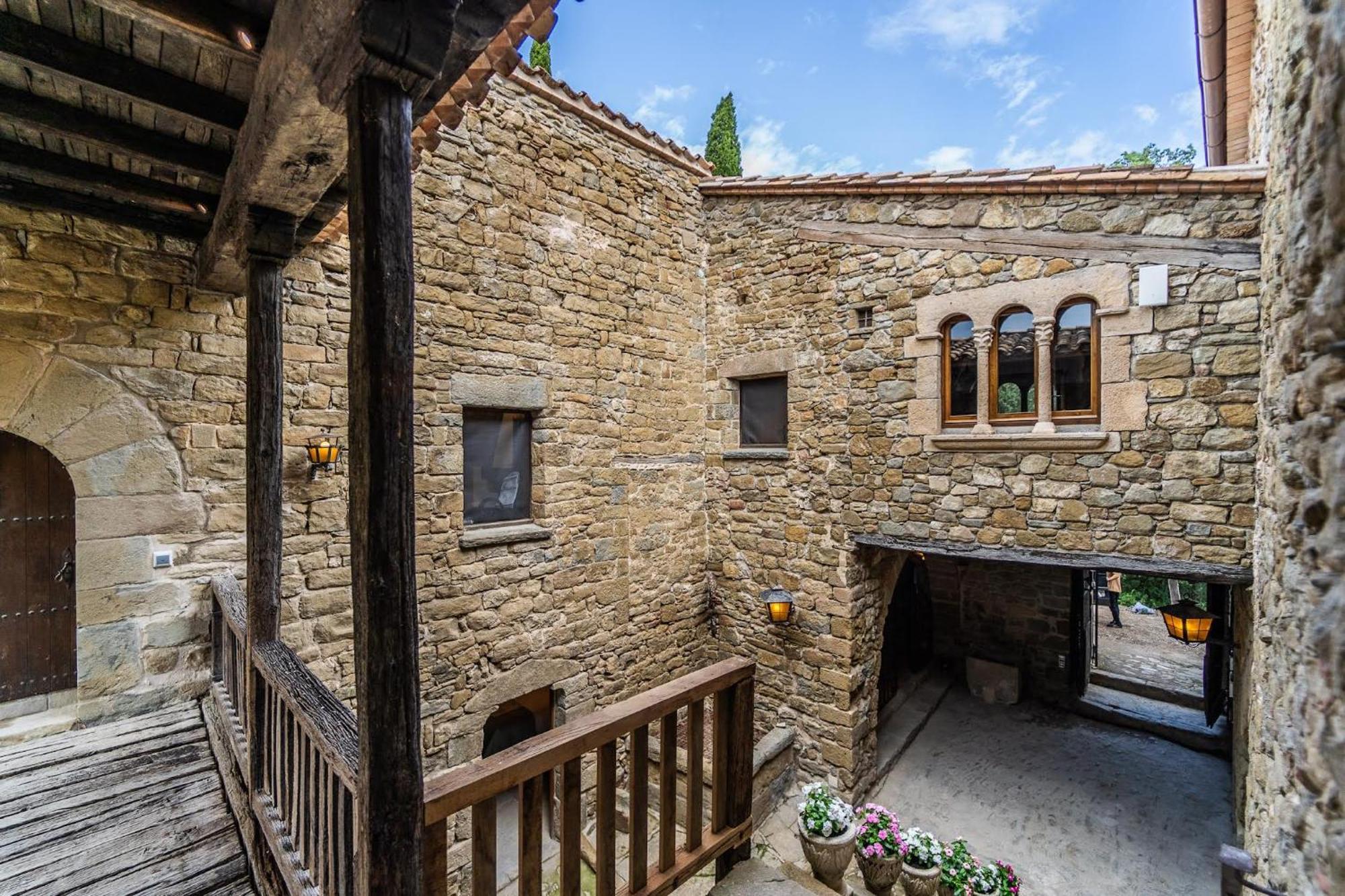 Castell In Girona Βίλα Sant Miquel de Campmajor Εξωτερικό φωτογραφία